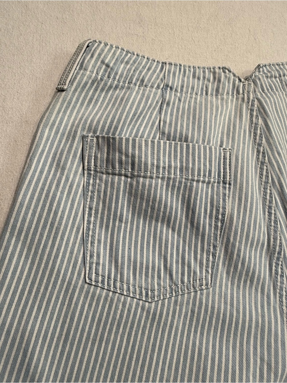 Old Navy Baggy Wide Leg Striped Carpenter Jeans Size 10 Skater - Picture 11 of 13